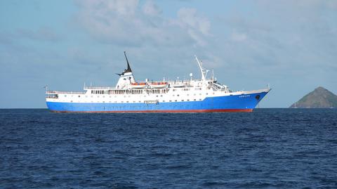 Vieux paquebot aux grenadines